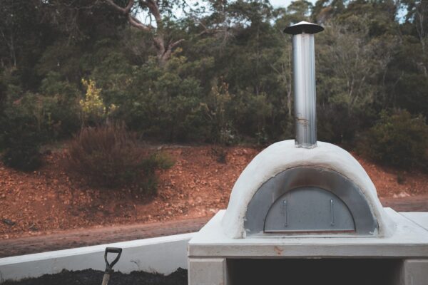 Pizza oven made with refractory